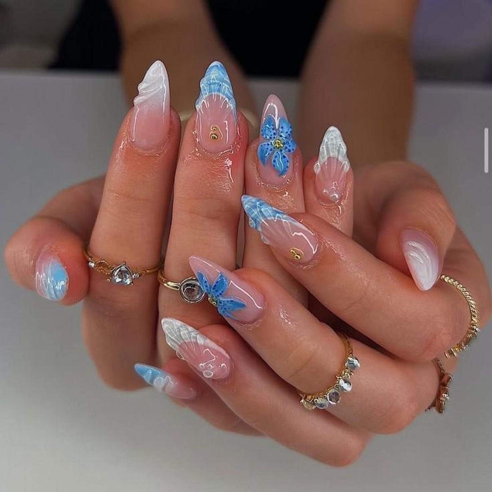 Nail design gallery image 19